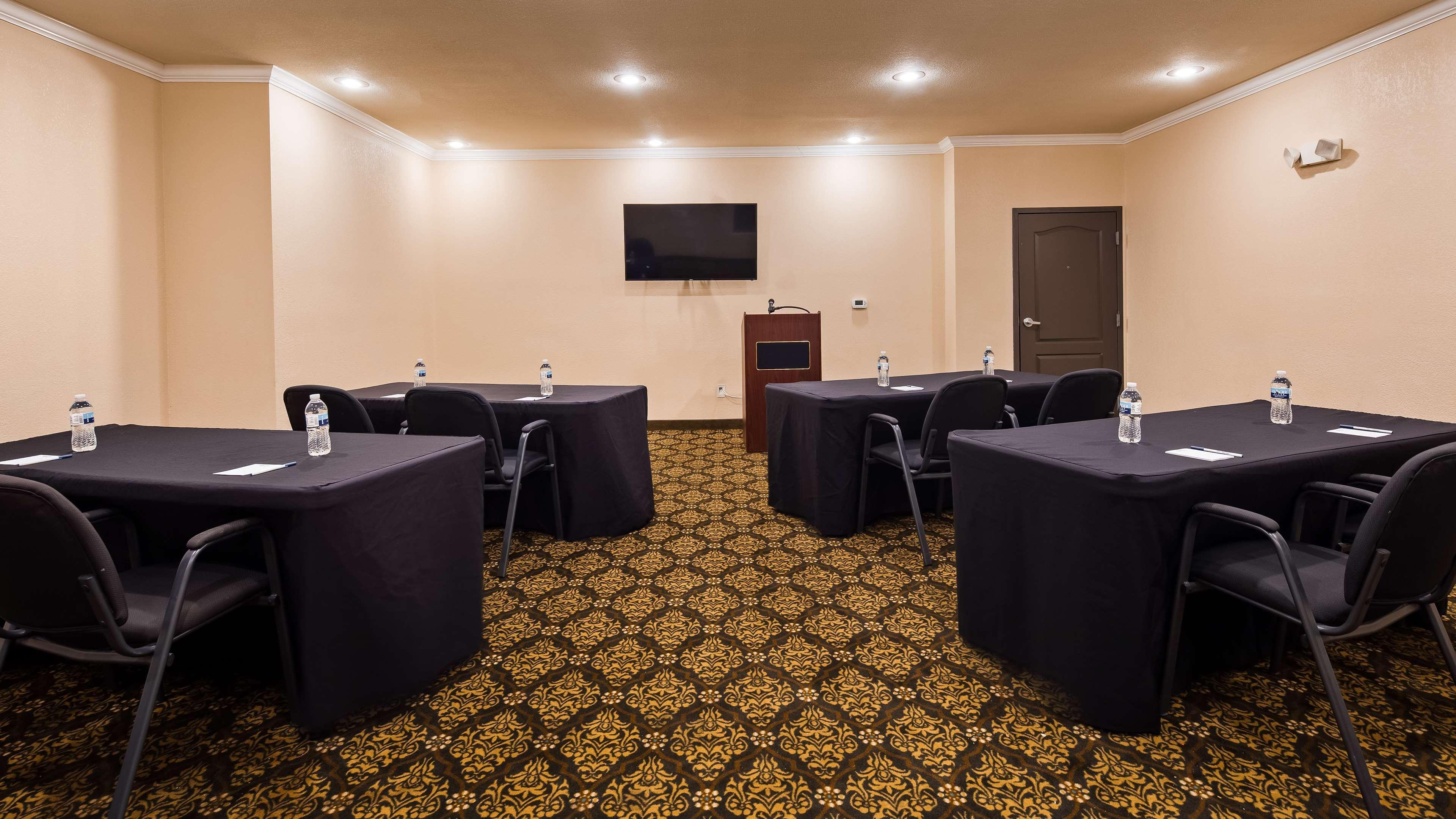 Best Western Plus Lee'S Summit Hotel & Suites Ngoại thất bức ảnh